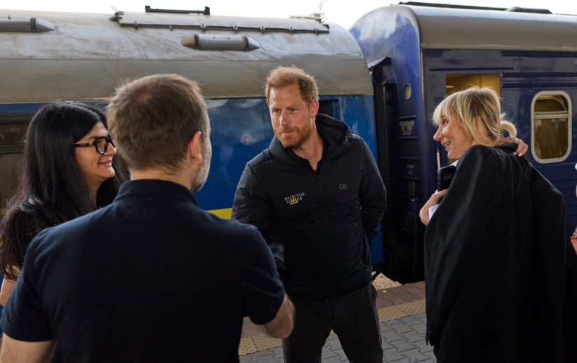 Принцот Хари ја посети Украина: Не можеме да ја запреме војната, но можеме да помогнеме