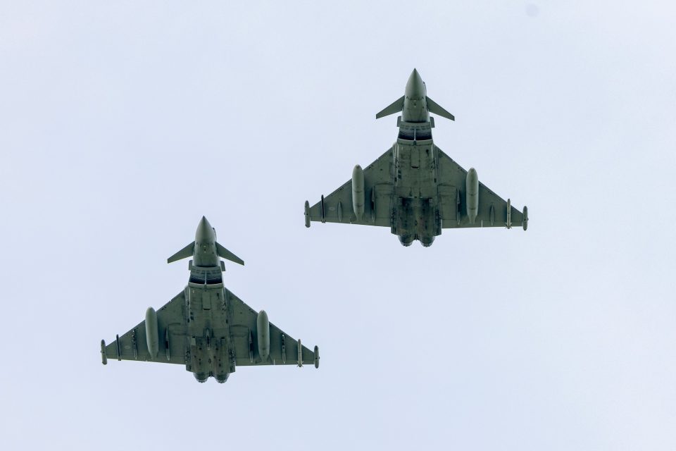 БРИТАНСКИ „ТАЈФУНИ“ ЌЕ ЧУВААТ „ИСТОЧНА СТРАЖА“ ВО ПОЛСКА ПО ИНЦИДЕНТОТ СО ДРОНОВИ Повеќе земји ветија воена поддршка за Варшава