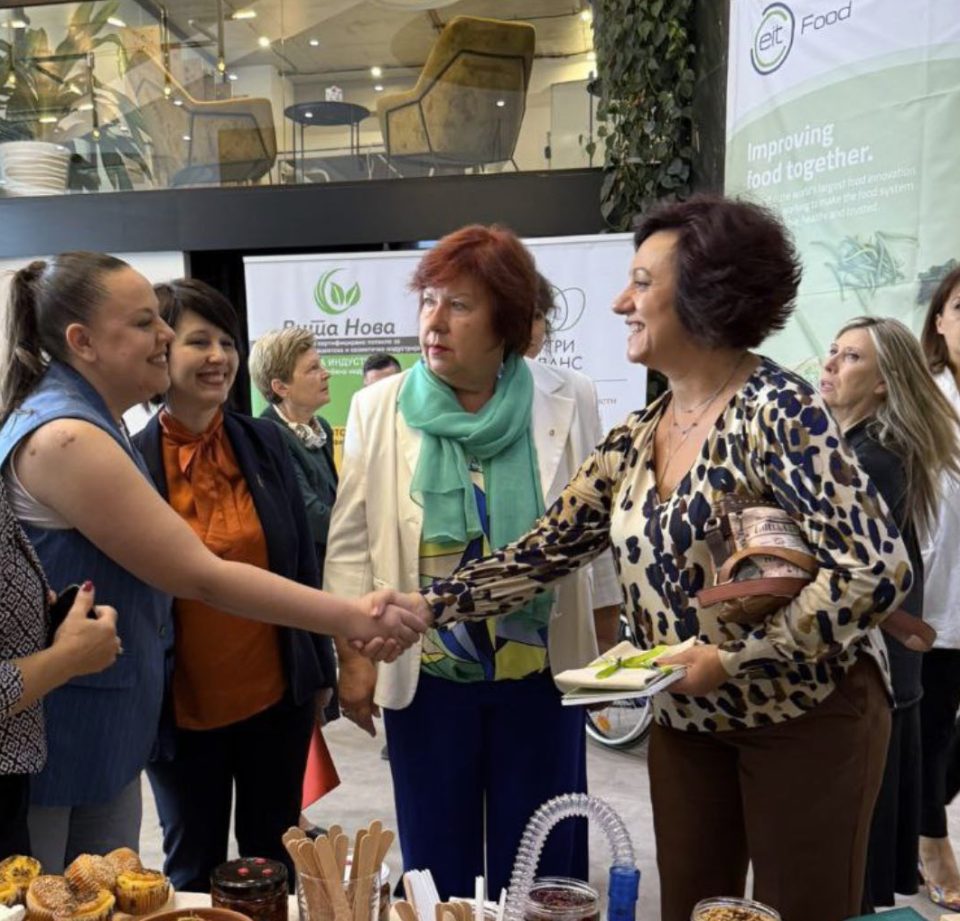 Стаменкоска Трајкоска: Жени кои инспирираат, создаваат и менуваат