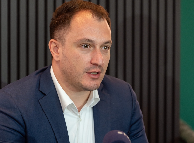 Андоновски: Преку дигитализацијата го забрзуваме и олеснуваме процесот за студентите