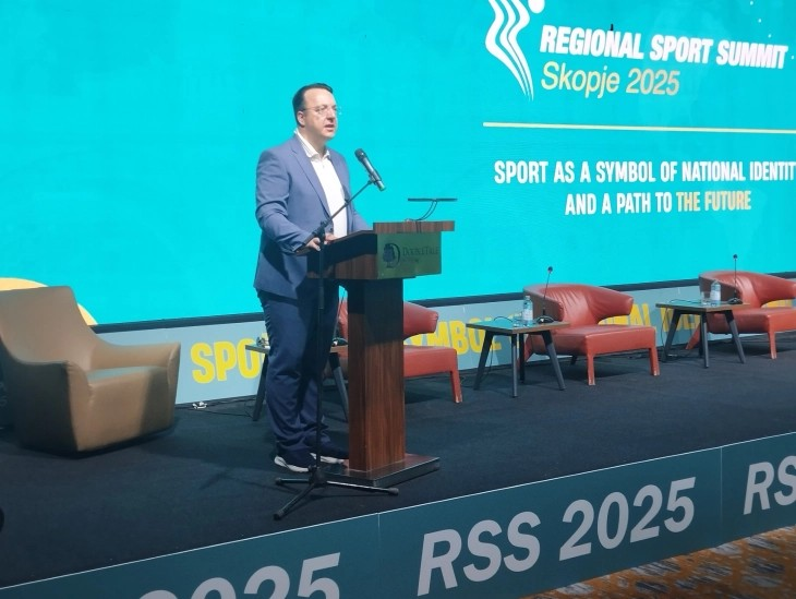 Николоски: Владата сериозно е посветена на спортот, речиси нема место каде што не инвестираме