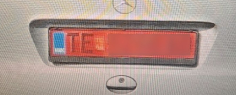 Уапсен тетовски ГЕНИЈАЛЕЦ: Ги офарбал табличките во црвено и си вградил флешери