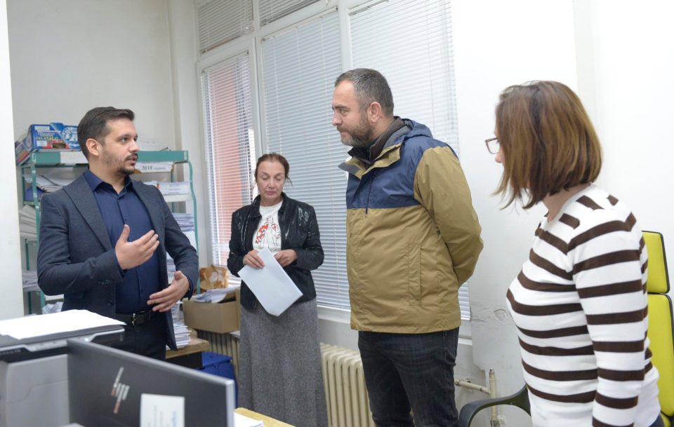 Тошковски: Граѓаните да пријават доколку некој побара награда за службено дејствие кое е обврска да се изврши