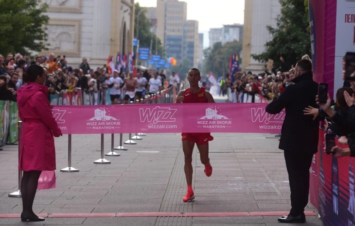 Ивановски: Секогаш достоинствено ги бранам боите на Македонија