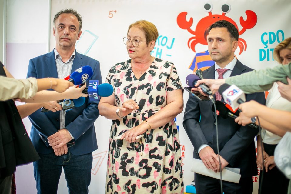 Формално образование на далечина следат 30 основци на подолго болничко или домашно лекување