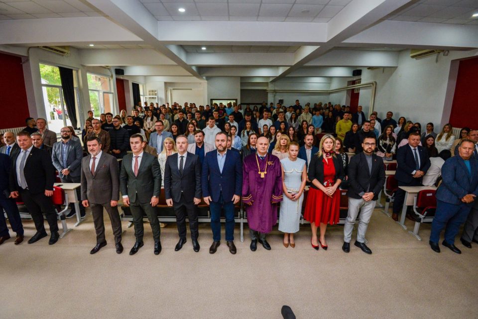 Тошковски на академски час и почетокот на новата академска година на Факултетот за безбедност