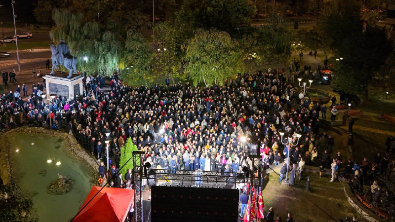 Мицкоски: СДСМ имаат само демагогија, трикови и подземни коалиции, а Венко во кампањата доби засилување од Заев