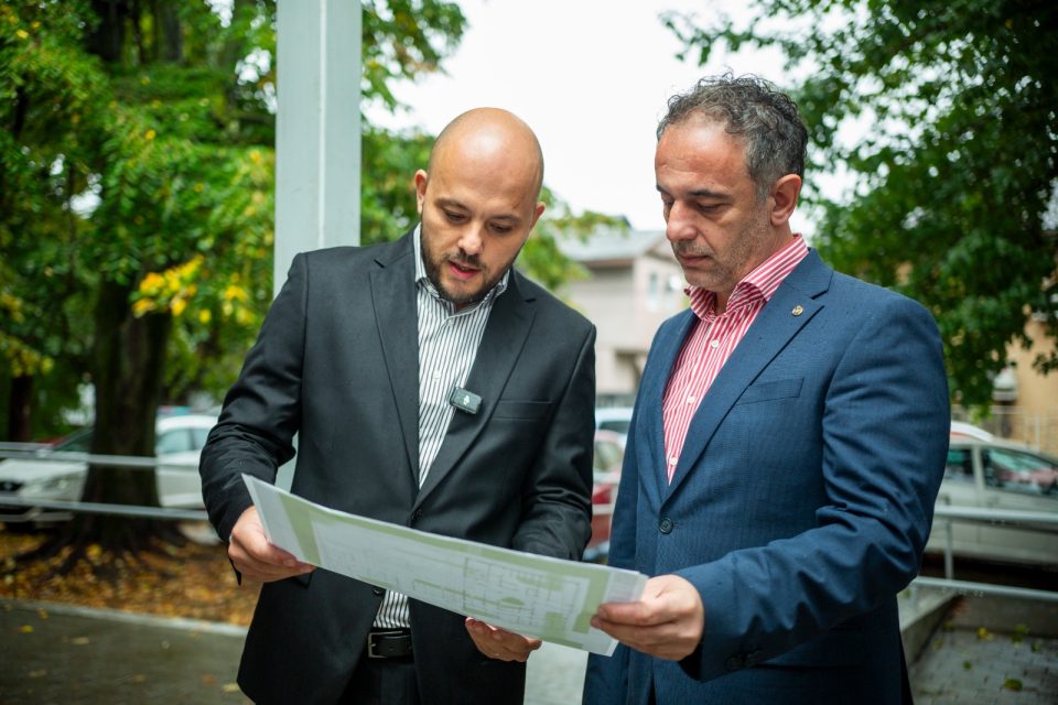 Алиу: Продолжуваме со инвестиции во здравството – распишана јавна набавка за изградба на нова поликлиника во Бутел