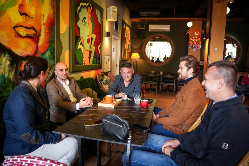 Расте поддршката за Мирослав Лабудовиќ