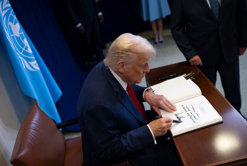 Трамп ќе го помилува поранешниот претседател на Хондурас, кој отслужува казна во американски затвор