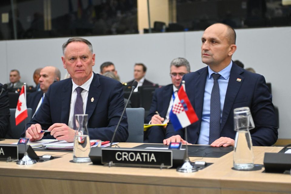 Хрватска ќе набави пресретнувачи на дронови