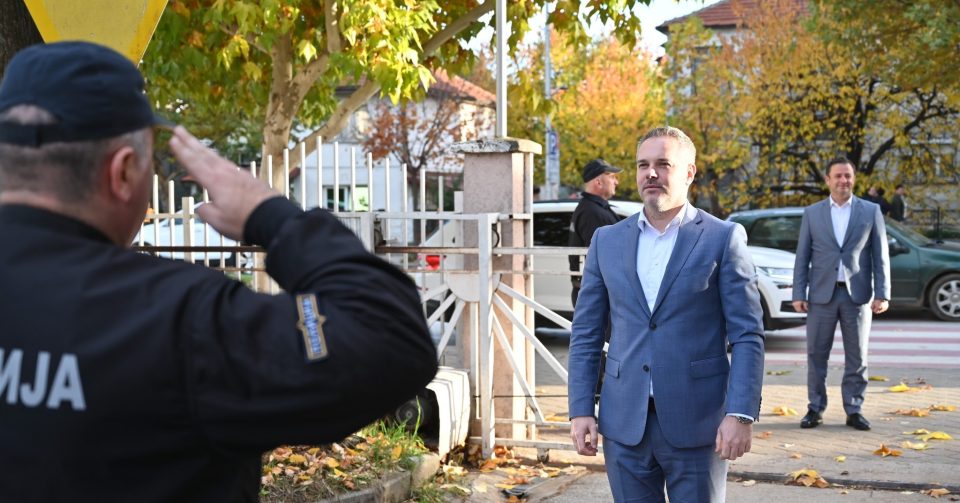 Јанев: Интегритетот на полициската служба е неприкосновен, полицијата подготвена да обезбеди демократски изборен процес без притисоци и закани