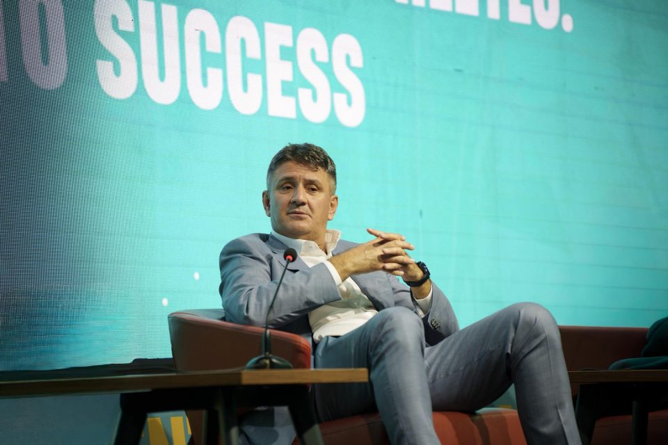 Омерагиќ именуван за член на Олимпискиот фудбалски комитет на ФИФА