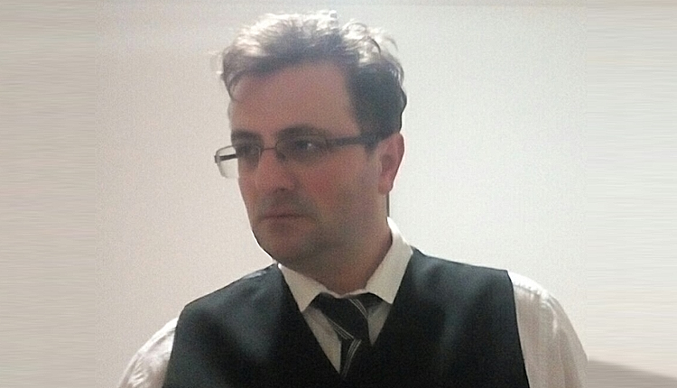 Анѓелковски: Амар си удри шамар