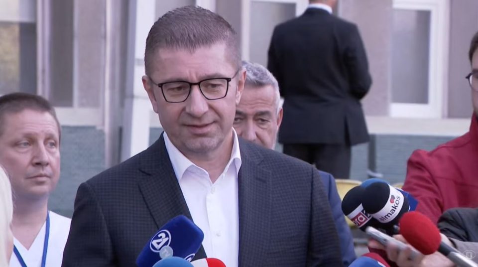 Мицкоски: Изјавите на Филипче се какафонични, една со друга контрадикторни