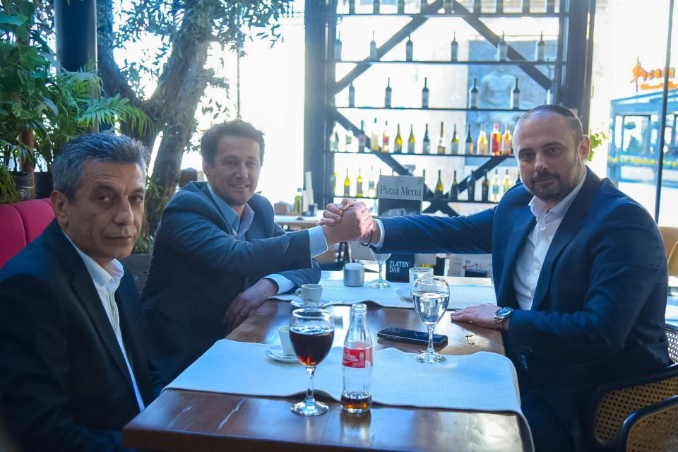 Ѓорѓиевски си подаде рака со Меџити и Бакиу: Искрена и силна поддршка за вториот круг во Скопје