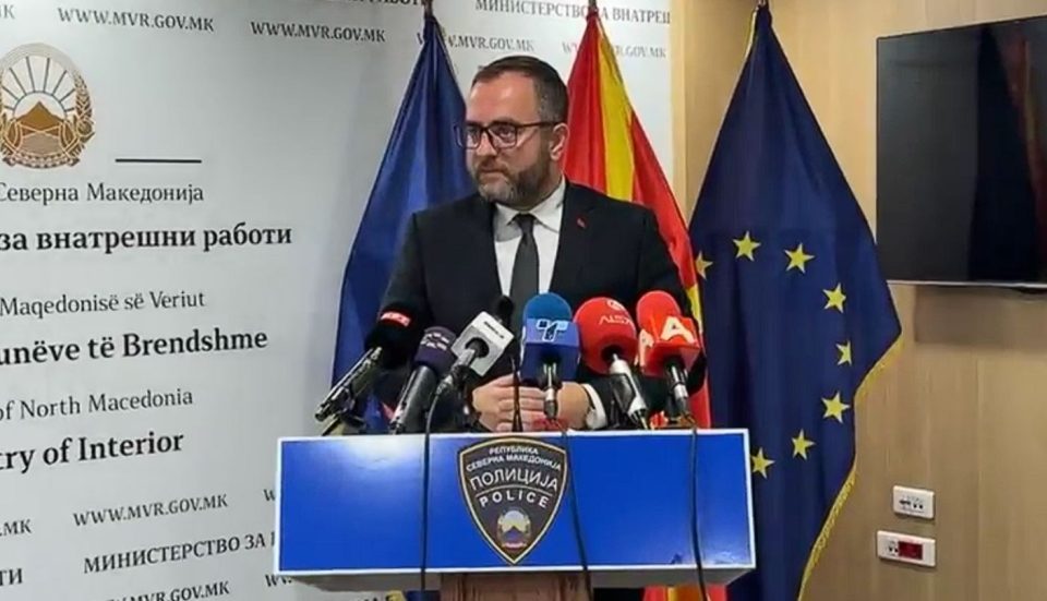 Тошковски: Лишени од слобода 11 лица, едно од нив е вработено во ДИК