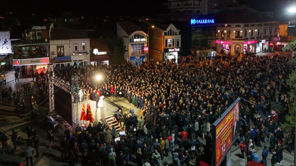 Мицкоски до Филипче: Од чие име зборуваш кога велиш не ви се плашиме? Кои се тие кои не се плашат, сите кои се огрешиле пред законот треба да одговараат