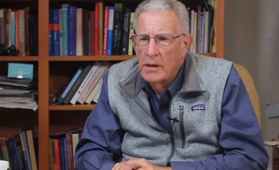 Д-р Сејфрид ексклузивно за МИА: Две „горива“ го хранат ракот, без нив тој не е можен, но има еден проблем…