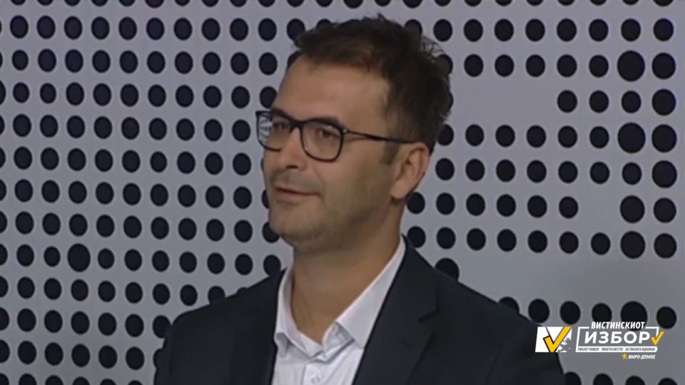 Стојкоски: Исчистивме диви депонии во Ѓорче Петров, најголем дел од програмата е посветен на животната средина