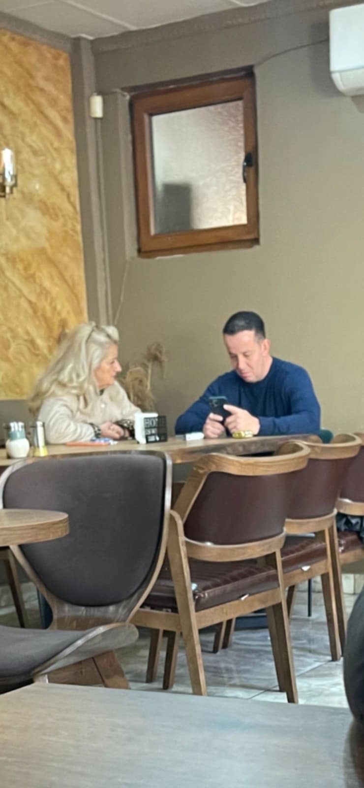 ФОТО: Соработката меѓу ДУИ и Левица станува сè поочигледна во пресрет на вториот круг од локалните избори!