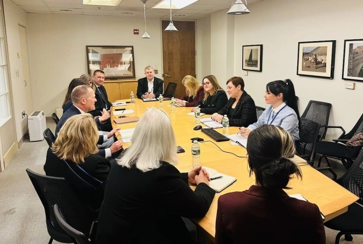 Димитриеска-Кочоска на средба со претставници на Трезорот на САД: Продлабочување на соработката за поголема транспарентност и ефикасност во управувањето со јавните средства