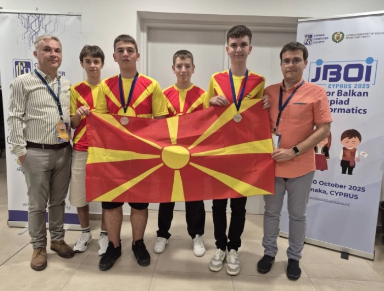 БРАВО: Деца информатичари освоија сребро и бронза за Македонија
