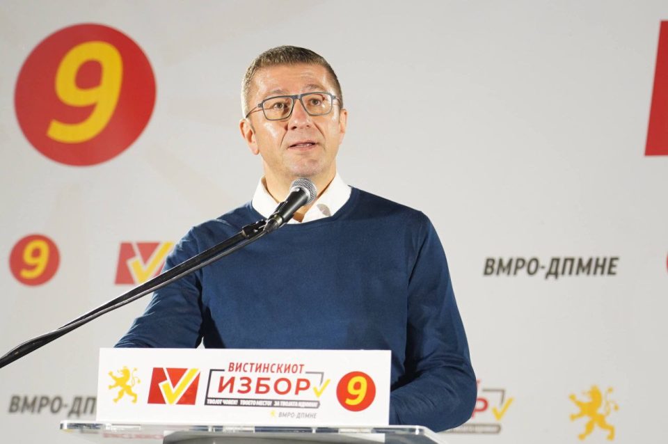 Мицкоски до ДУИ: Јас не сум албанофоб, туку криминалофоб кој ги презира криминалците кои во политиката влегоа голтари, а излегоа милионери