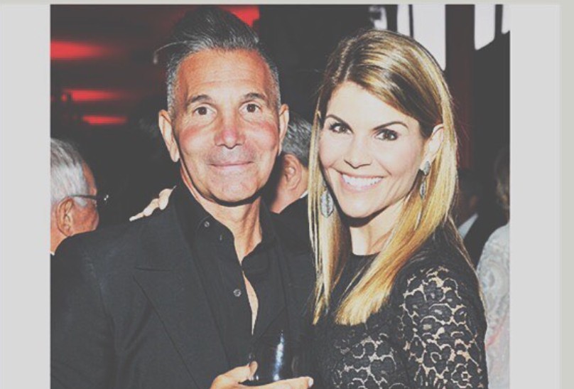 Поради него завршила во затвор и живеела понижено: Актерката се разведува по 28 години болка и срам