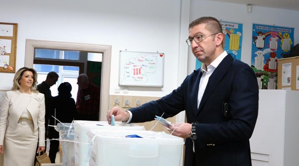 Мицкоски: Очекувам да прогласиме уште една историска победа