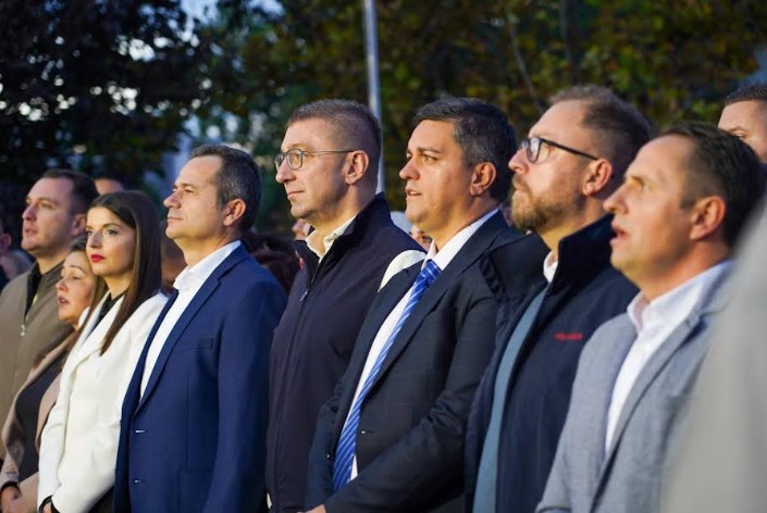 Мицкоски: Време е да ги скршиме ланците на неправдата и конечно да изградиме држава на правда