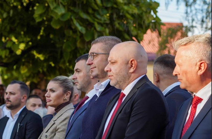 Најдовски: Изградба на повеќенаменски игралишта и ново лед осветлување во Демир Хисар