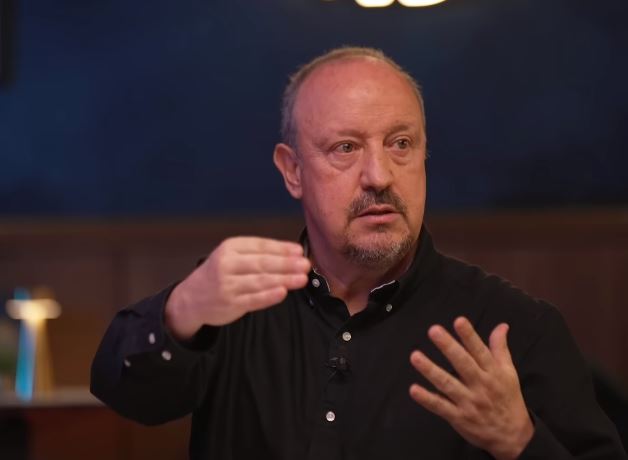 Легендарниот Рафа Бенитез нов тренер на клуб од соседството