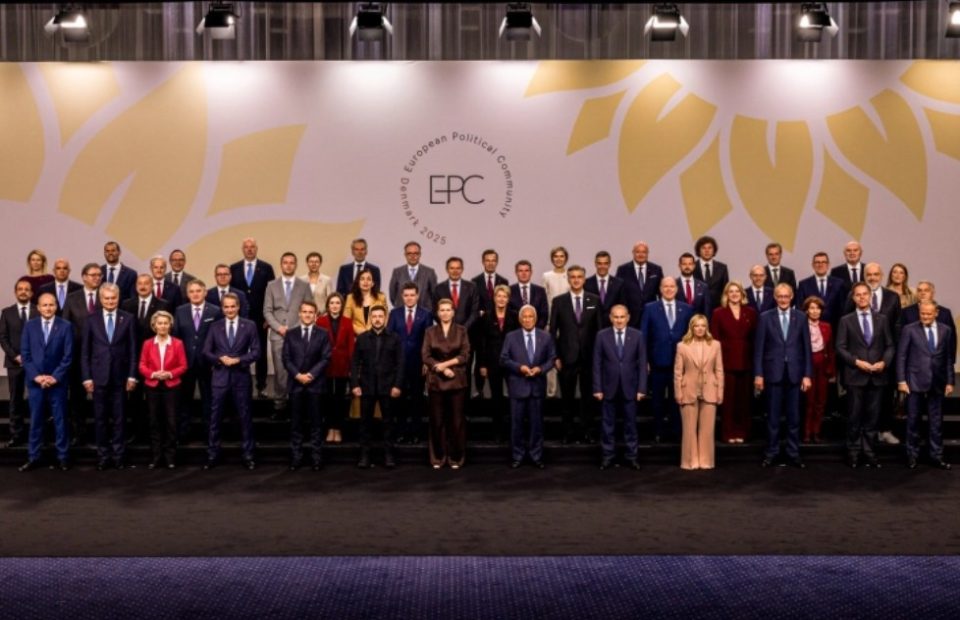 Сиљановска-Давкова од Копенхаген: Ако ЕУ сака да биде геополитичка унија, не смее да го остави Западен Балкан во геополитички вакуум