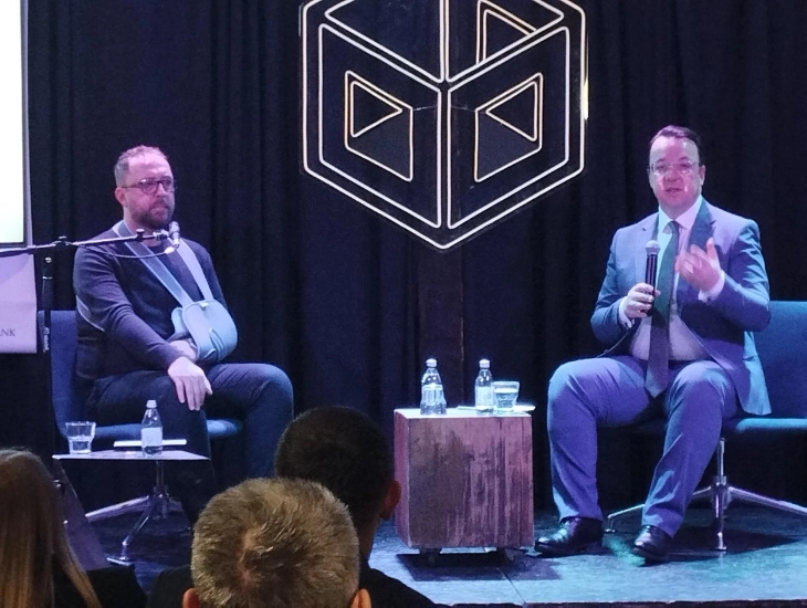 Николоски: Брза пруга до Солун, олеснување на постапката за изградба на хотели се дел од проектите за развивање на туризмот по Коридорот 10 или автопатот Е 75