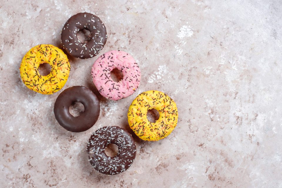 ПЕКАРСКИ ТРИКОВИ ЗА СОВРШЕНИ КРОФНИ: Тајната е во една состојка