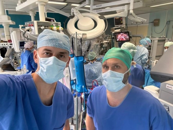 Кардиохирурзите Колев и Џелили на обука во Клиниката за кардиохирургија во Бордо
