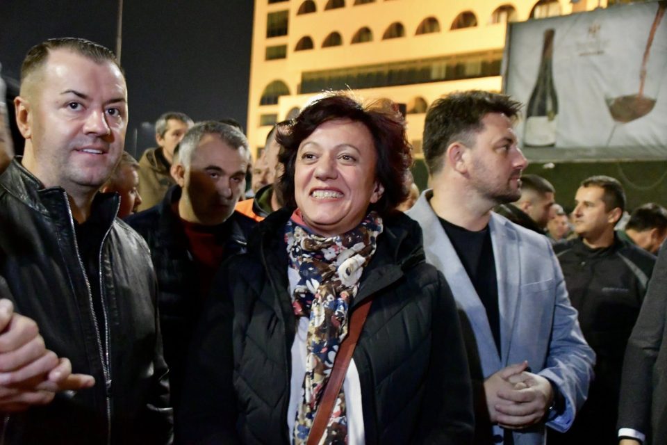 Стаменкоска Трајкоска: Акцијата за чисто Скопје продолжува