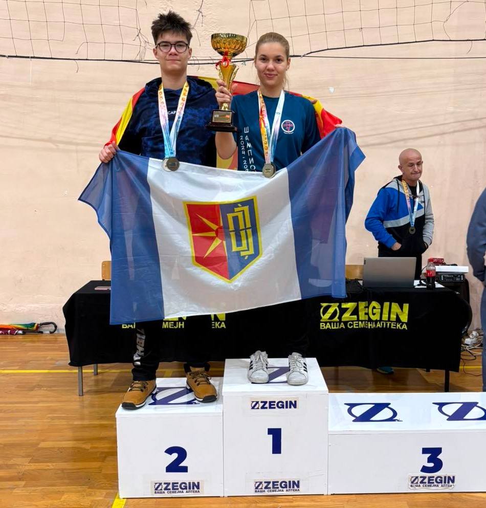 Испишана нова историја во македонскиот пинг понг: Брат и сестра ги освоија сите медали