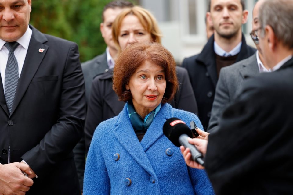 Сиљановска Давкова за извештајот на ЕК: Во извештаите техничката оценка понекогаш се презентира низ политичка призма