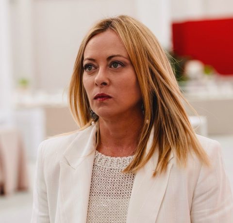 Мелони огорчена поради пуштањето на Морети од затвор: Ќе бараме објаснување од швајцарските власти