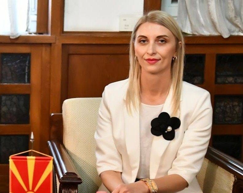 Трајанова: Предвидени над 112 милиони денари за нов клинички центар во Скопје и во Штип