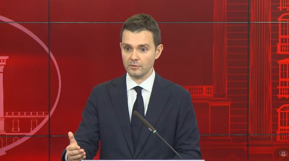 Јавна расправа за планот за дијаспората, Муцунски ќе ги претстави клучните области