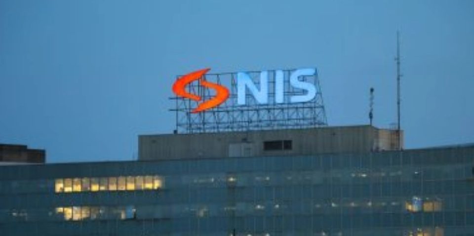 НИС соопшти дека останале без нафта: НБС – Прекинуваме платен промет со НИС ако не добие лиценца