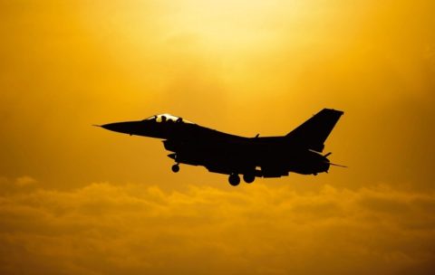 Франција одобри привремено присуство на американски авиони во локалните бази