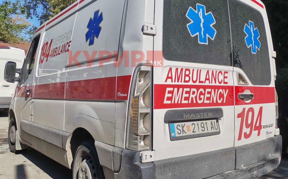 Градежен работник со повреди однесен во болница