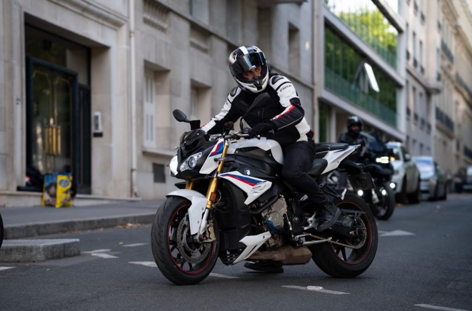 Нашиот Македонец Даниел Тренчовски го освојува Балканот со новиот хит (ВИДЕО)