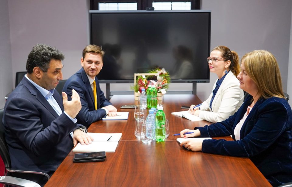 Министерството за енергетика и ЕБОР ги финализираат стратешките проекти за 2026