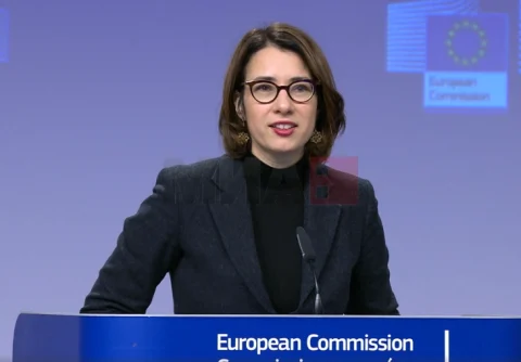 Хипер: ЕУ работи на зголемување на притисокот врз Путин