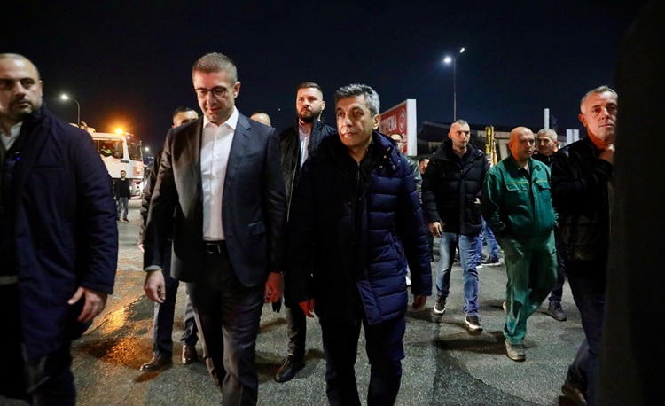 „Заигра“ метлата во Скопје, се чисти градот и се бркаат неработници